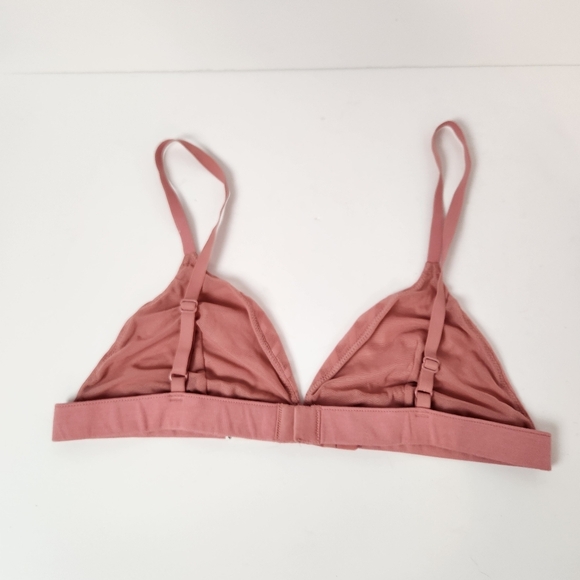 MeUndies Feel Free Triangle Bra Wireless Bralette Pink Wire Free Lingerie - Picture 2 of 5